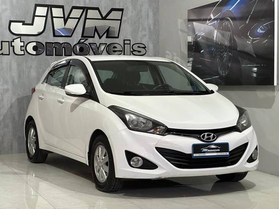 HYUNDAI HB20 1.6 COMFORT PLUS 16V FLEX 4P AUTOMÁTICO